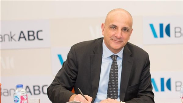 عمرو ثروت أبو العلا-