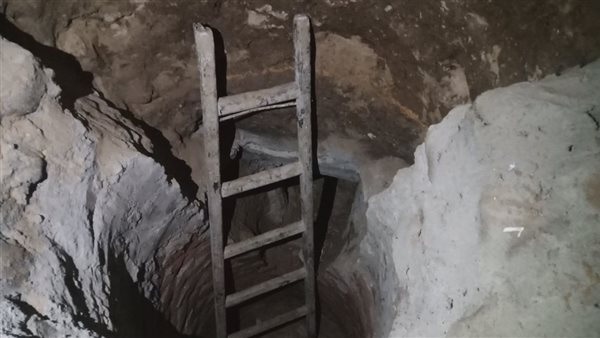 التنقيب عن الأثار