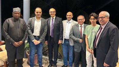 سفير مصر في السنغال ينظم إفطارًا رمضانيًا بحضور الجالية وممثلي الشركات المصرية