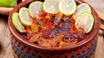 طريقة عمل البامية باللحمة.. وصفتان رائعتان والأخيرة طاجن للشيف هالة