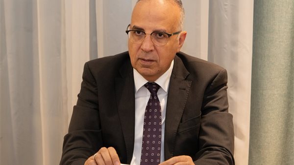 وزير الموارد المائية