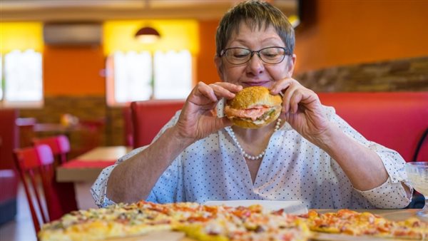 الأطعمة الدهنية 