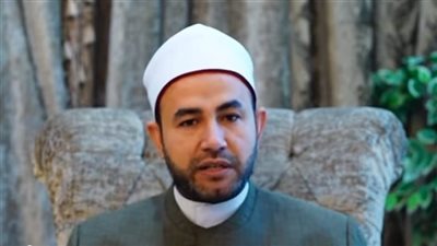 أكلت وشربت ثم تبين لي أن الفجر أذن.. فما حكم صيامي؟| فيديو