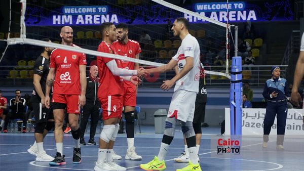 طائرة الأهلي والزمالك