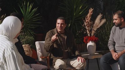 عمرو خالد: حياتنا مليئة بالأوجاع والتحديات.. وهذه طريقة الوصول لأحسن العيش 