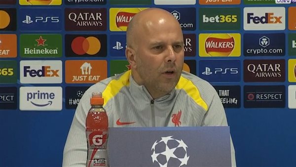 المدرب الهولندي آرني