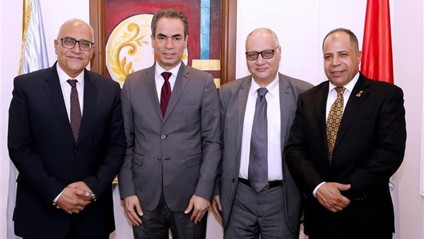 خلال اللقاء 