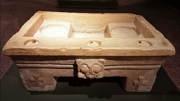 حامل أوانی شرب مستطیل