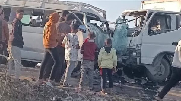 حادث تصادم سيارتين