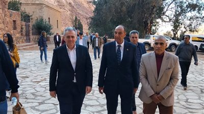 أعضاء برلمان 25 دولة أوروبية يواصلون زيارتهم للمقدسات الدينية والمشروعات التنموية بسانت كاترين جنوب سيناء