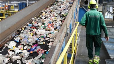 معلومات الوزراء: 460 مليون طن حجم الإنتاج العالمي من البلاستيك سنويًّا