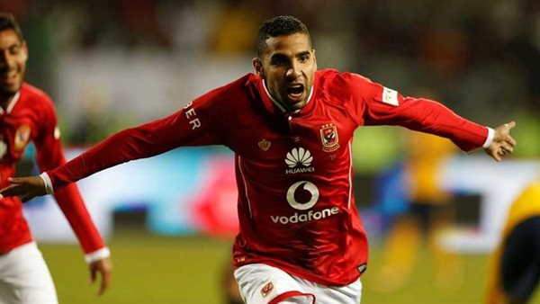 مؤمن زكريا لاعب الأهلي