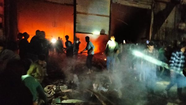 حريق سنتر ملابس في