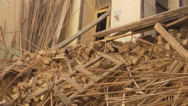  انهيار منزل مهجور