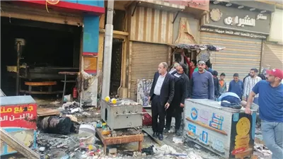محافظ الدقهلية يطمئن على مصابي حريق محل كنافة.. ويوجه بتقديم الرعاية اللازمة لهم| بث مباشر 