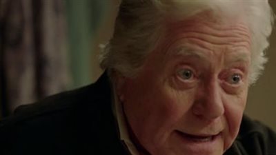 أحداث الحلقة الرابعة عشرة من كامل العدد 3| إصابة دينا الشربيني بالسرطان.. وحسين فهمي يقع في حب ميمي جمال