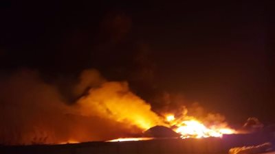 حريق هنجر غزل ونسيج بكفر الشيخ.. والحماية المدنية تتدخل