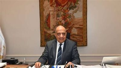 بعد تركيب وعاء ضغط المفاعل الأول.. وزير الكهرباء يستعرض مستجدات مشروع الضبعة النووي 