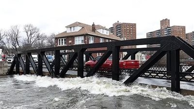 تتسبب في فيضانات وأعاصير.. تحذيرات من عاصفة ضخمة تضرب 17 ولاية أمريكية غدًا