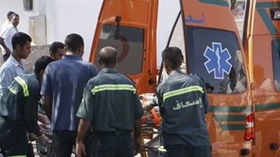 إصابة 11 شخصًا في انقلاب ميكروباص على الطريق الصحراوي بالمنيا | بث مباشر