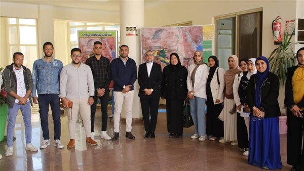 جانب من لقاء نائب