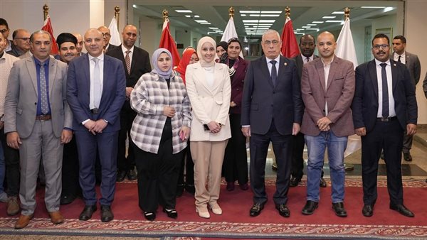 النائب العام يشهد