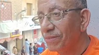 قبطي يشارك في تنظيم أكبر مائدة إفطار جماعي بالمطرية: مفيش فرق بينا ومتعودين نفرح مع بعض| بث مباشر