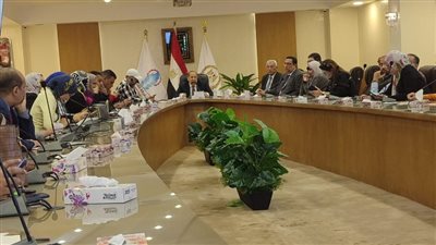 علاء ناجي: خطة لإقامة 3 مجمعات جديدة للزيوت ورفع قدرات محطة المكس إلى 140 ألف طن