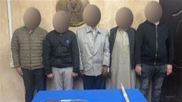 المتهمين والمضبوطات