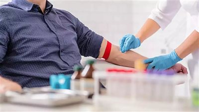 التبرع بالدم يحمي من السرطان وأمراض القلب | دراسة