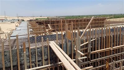 محافظ المنيا: متابعة ميدانية مستمرة للمشوعات لضمان التنفيذ وفق المعايير القياسية