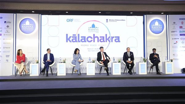  وزير الاستثمار والتجارة