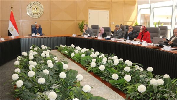 خلال الاجتماع