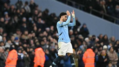 ماذا قدم عمر مرموش في مباراة مانشستر سيتي وإيفرتون بالدوري الإنجليزي؟