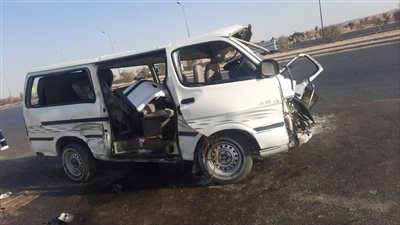 جثة و8 مصابين.. ننشر أسماء ضحايا انقلاب سيارة ميكروباص بالمنيا