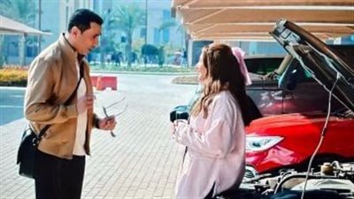 أحداث الحلقة السابعة من عايشة الدور: معاناة دنيا سمير غانم مع ابنتها.. وتلميح نور محمود بحبه لها