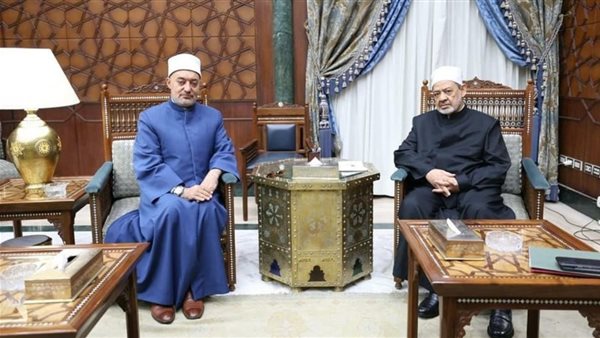 شيخ الأزهر والمفتي