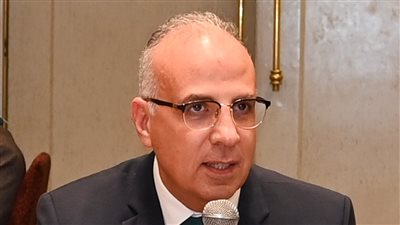 وزير الري: الاعتماد على البحث العلمي لتقديم حلول مبتكرة للتعامل مع تحديات المياه 