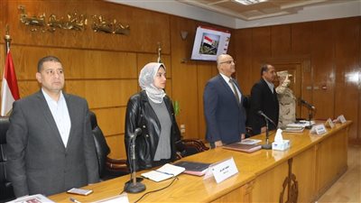 محافظ القليوبية: اتخاذ الإجراءات القانونية تجاه أي مسؤول يتقاعس عن تنفيذ الخطة الاستثمارية