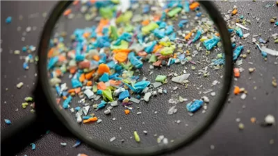 بسبب مخاطرها على الصحة.. 5 طرق فعالة لتقليل المواد البلاستيكية الدقيقة في الجسم