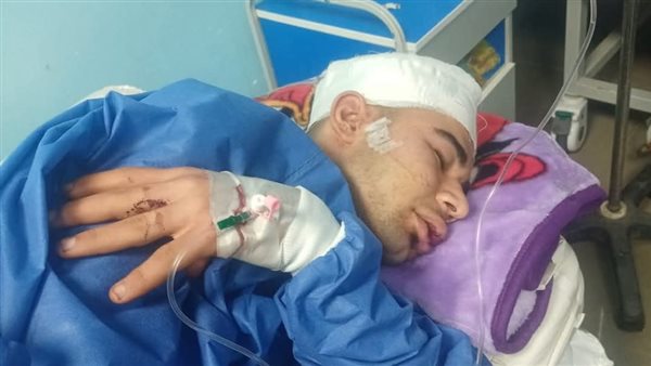 التعدي على شاب بسلاح