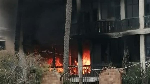 حريق فندق بالعريش