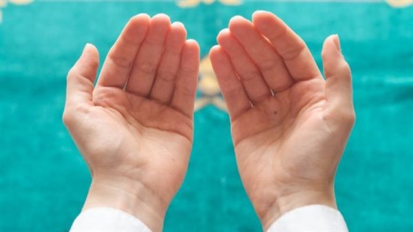 دعاء - أرشيفية