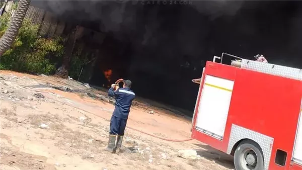 جانب من الحريق