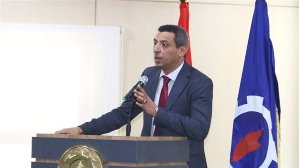 محافظ السويس 