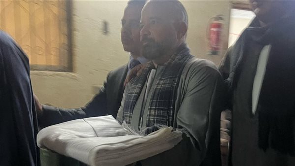 الكفن ينهي خصومة