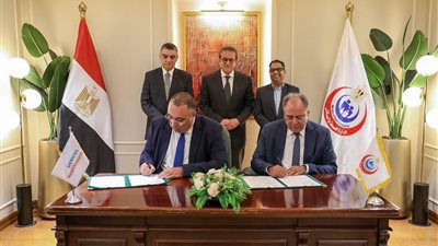 وزير الصحة يشهد توقيع مذكرة تفاهم مع شركة سيمنز لإنشاء أول مركز لتطوير وتحسين أجهزة الأشعة