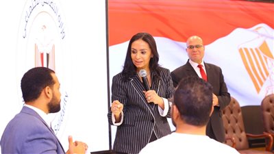 وزيرة التضامن توجه بمسح شامل لمؤسسات الرعاية لاستخراج بطاقة الخدمات المتكاملة لذوي الإعاقة| صور 