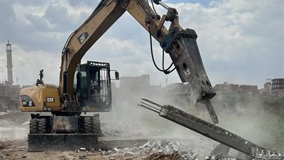 محافظ القليوبية يتابع حملة إزالة مكبرة بقرية باسوس في القناطر الخيرية