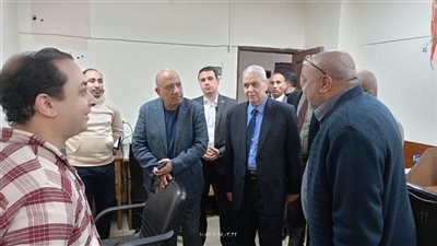 في زيارة مفاجئة| وزير الكهرباء يتفقد شمال القاهرة للتوزيع.. ويوجه بمواصلة العمل لخفض معدلات الفقد